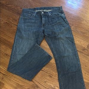 Levi Strauss & Co. 514 W 32 L 32
